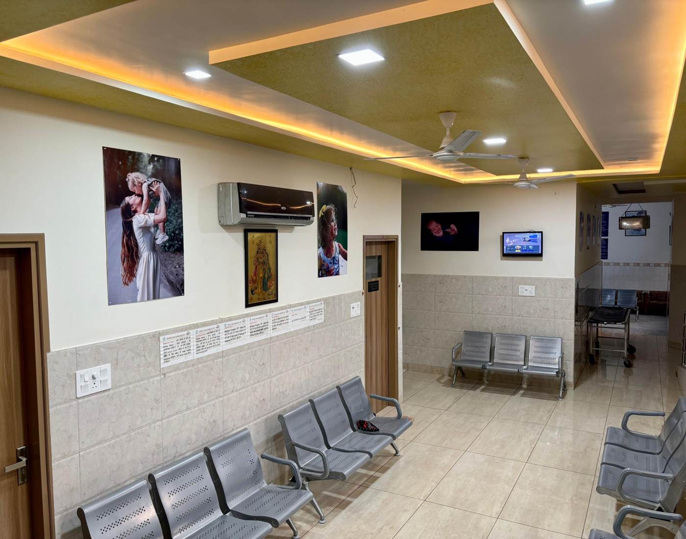 Reception and waiting lounge at Divoj Hospital & IVF Centre